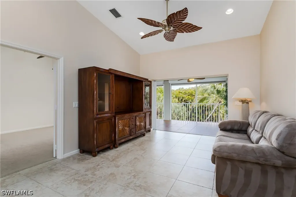 6840 Beach Resort Drive Naples FL 34114