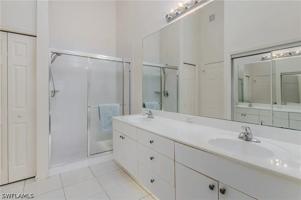 6840 Beach Resort Drive Naples FL 34114