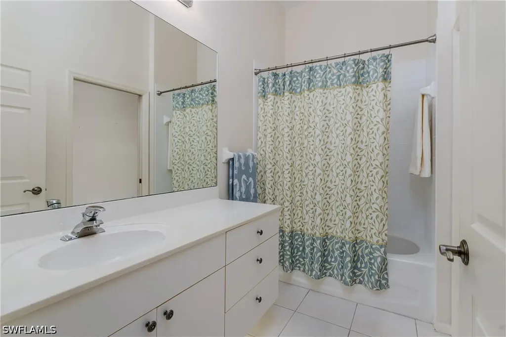 6840 Beach Resort Drive Naples FL 34114