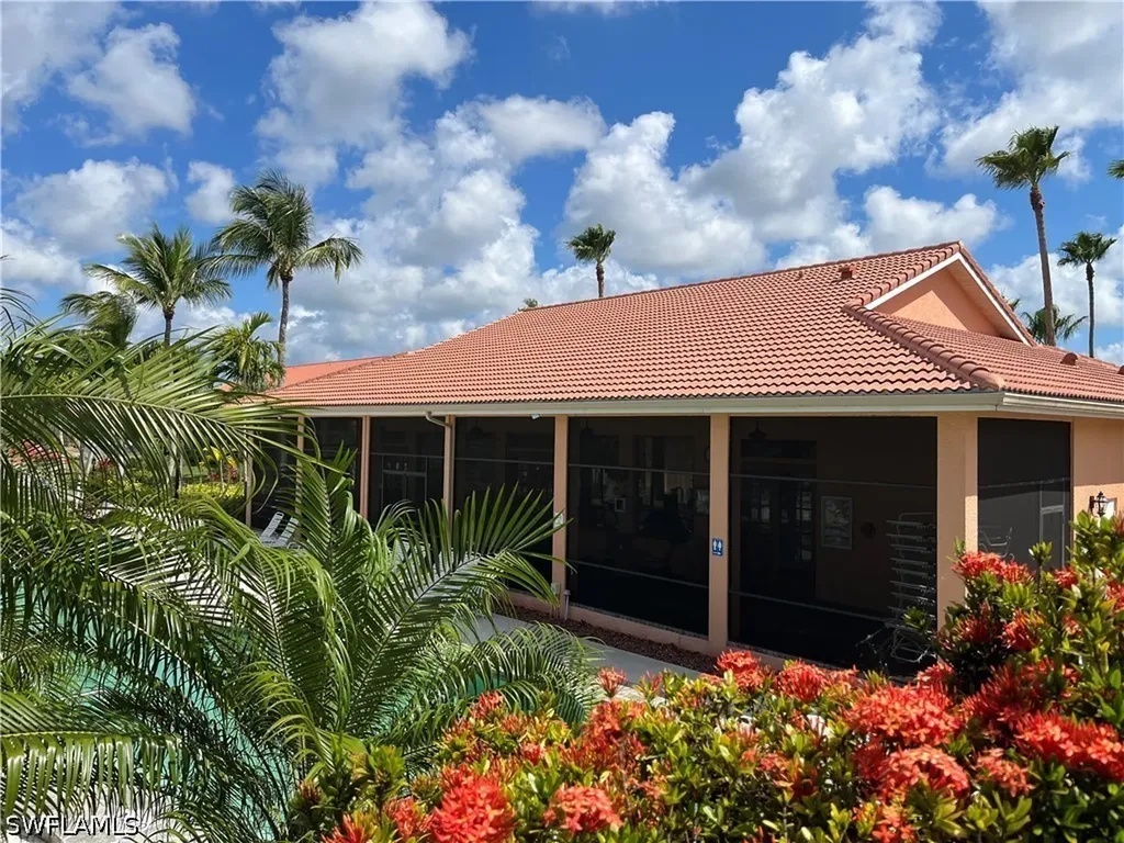 6840 Beach Resort Drive Naples FL 34114
