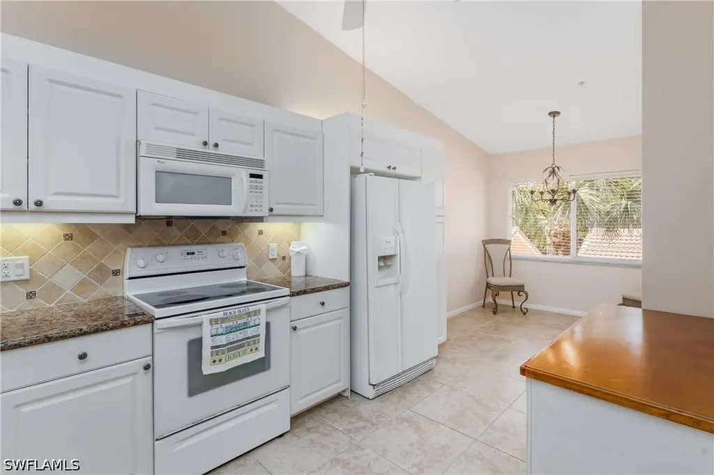 6840 Beach Resort Drive Naples FL 34114