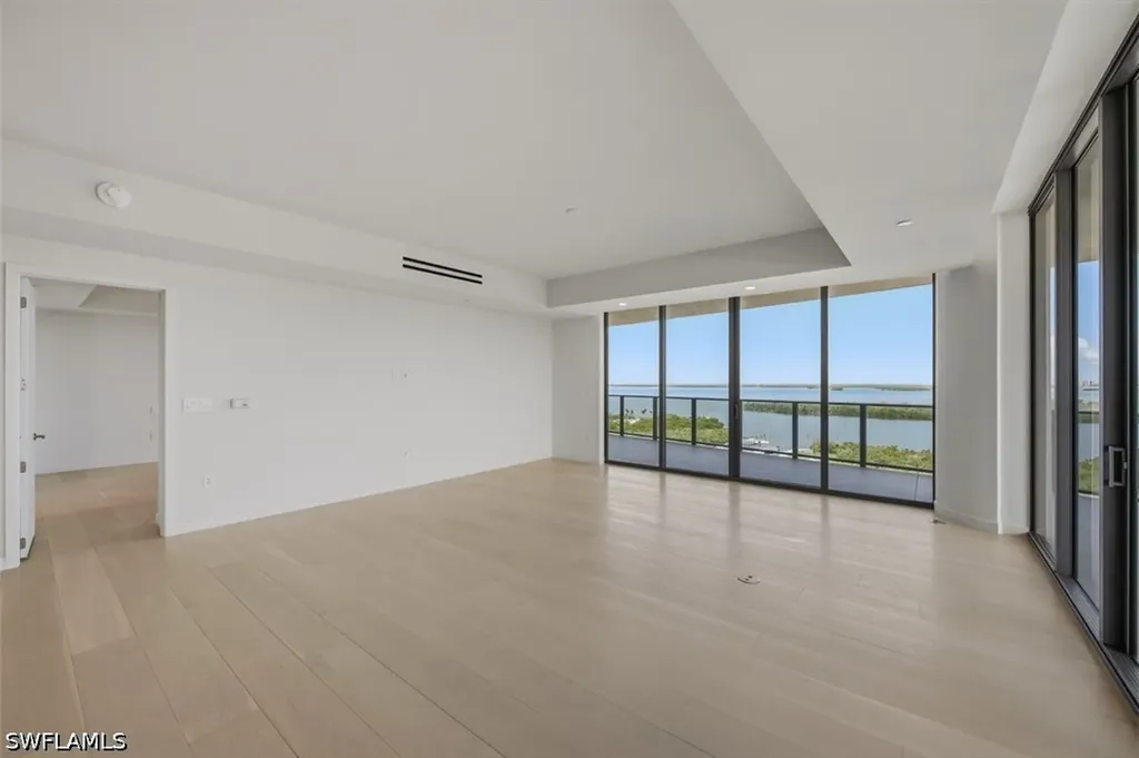 Bonita Springs FL, 5100 Seagrass Boulevard, Unit 901