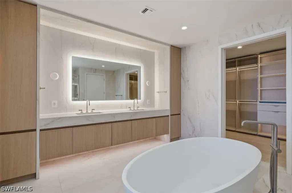 5100 Seagrass Boulevard Bonita Springs FL 34134