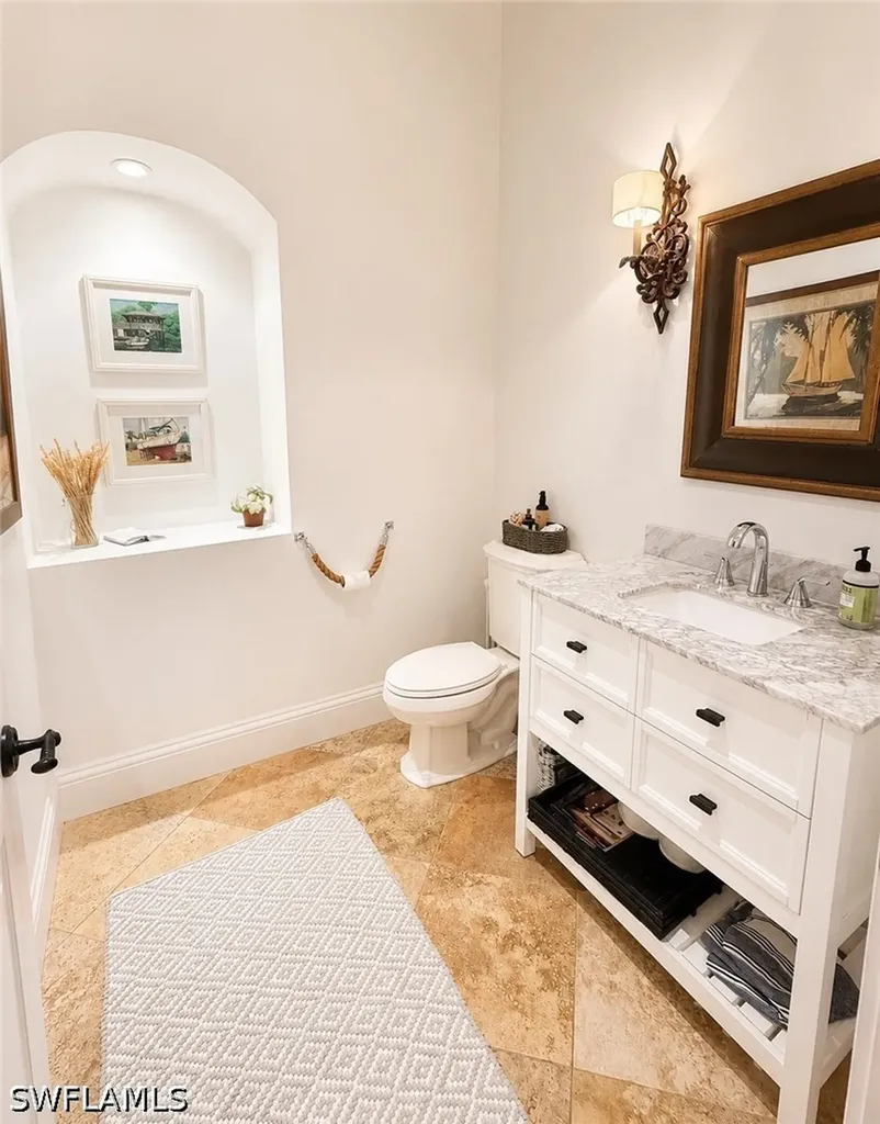 2056 Mission Drive Naples FL 34109