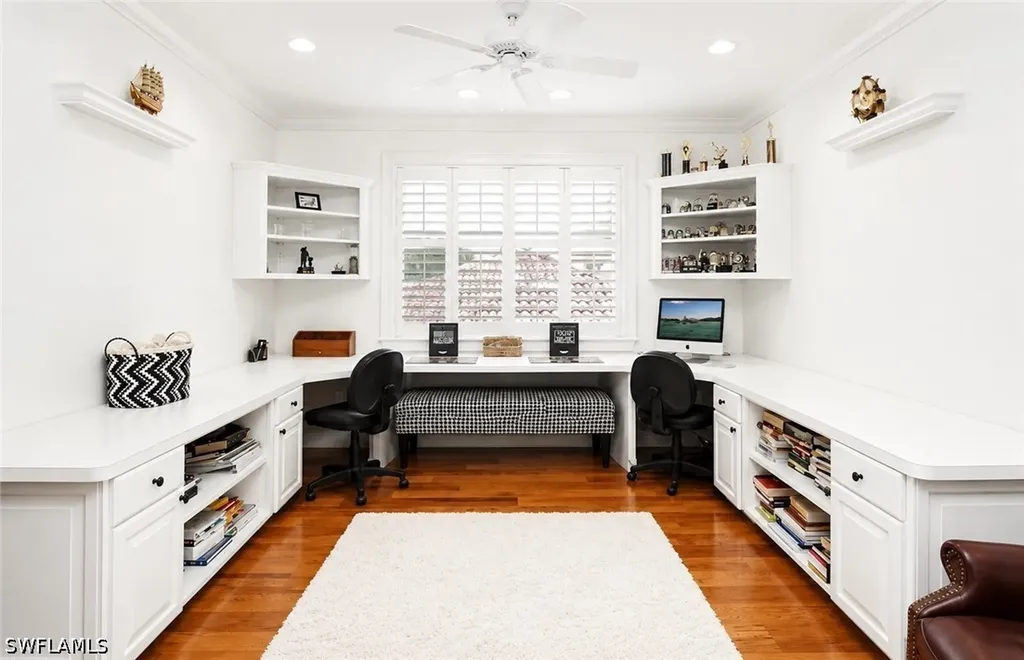 2056 Mission Drive Naples FL 34109