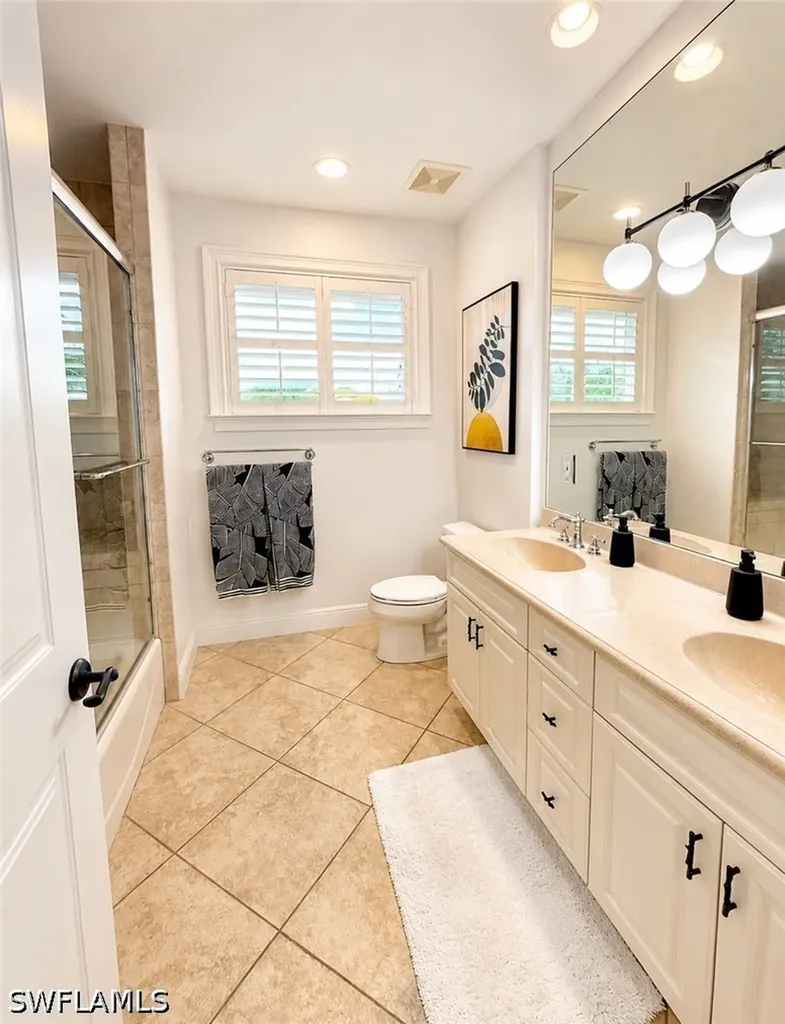 2056 Mission Drive Naples FL 34109