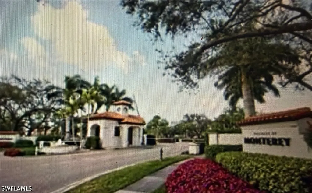 2056 Mission Drive Naples FL 34109