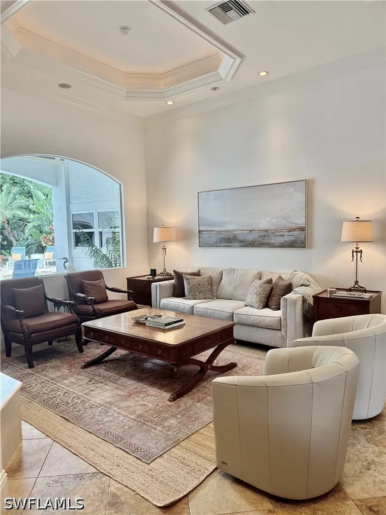 2056 Mission Drive Naples FL 34109