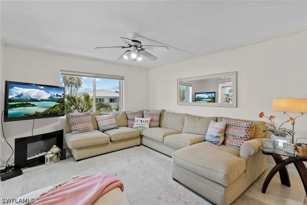 1930 Gulf Shore Boulevard N Naples FL 34102