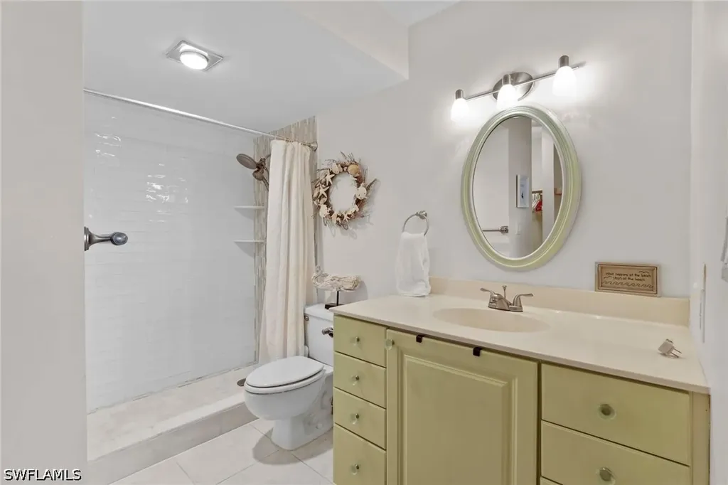 1930 Gulf Shore Boulevard N Naples FL 34102