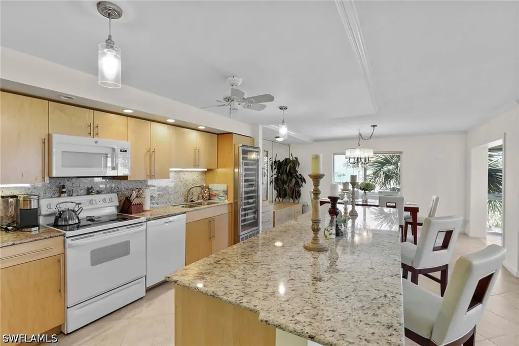 1930 Gulf Shore Boulevard N Naples FL 34102