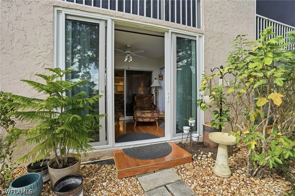 5451 Rattlesnake Hamm Road Naples FL 34113