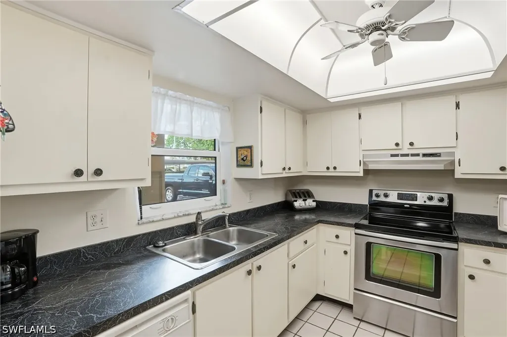 5451 Rattlesnake Hamm Road Naples FL 34113