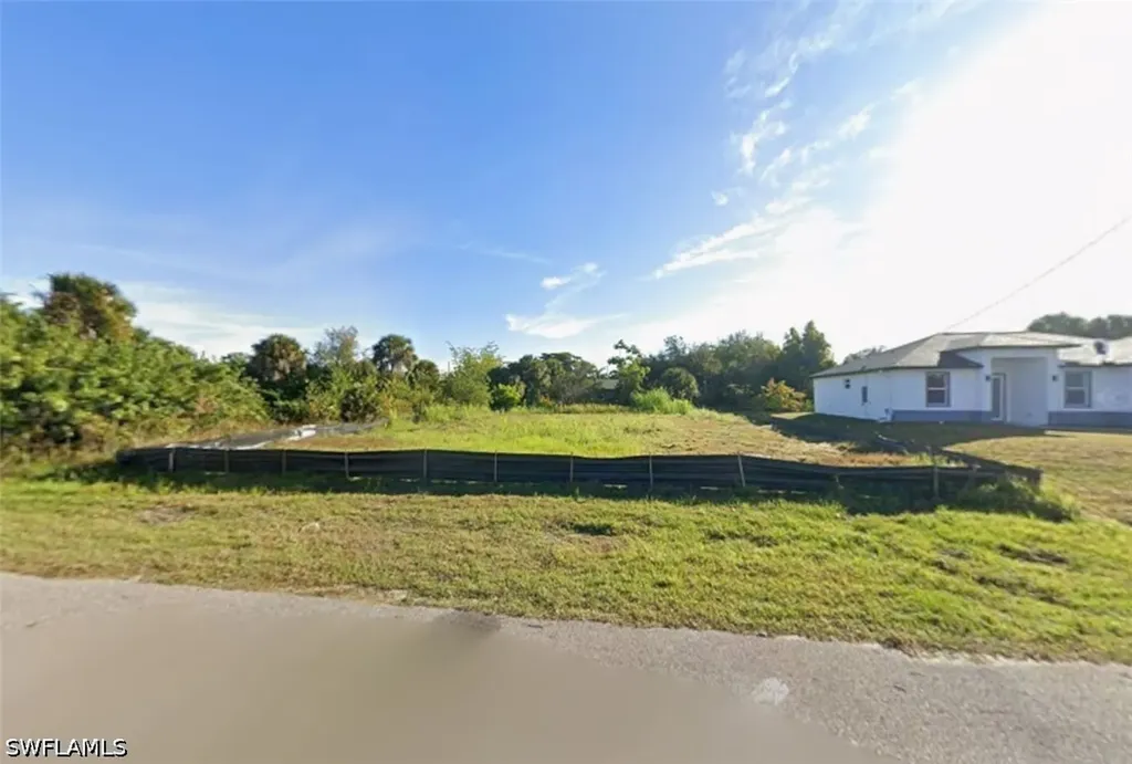 6138 Hershey Avenue Fort Myers FL 33905