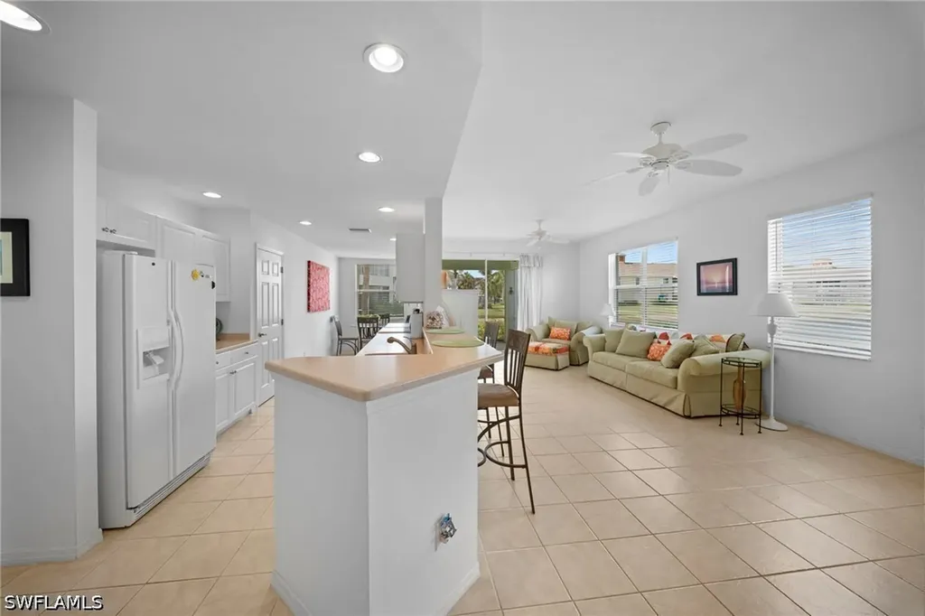 4206 Liron Avenue Fort Myers FL 33916
