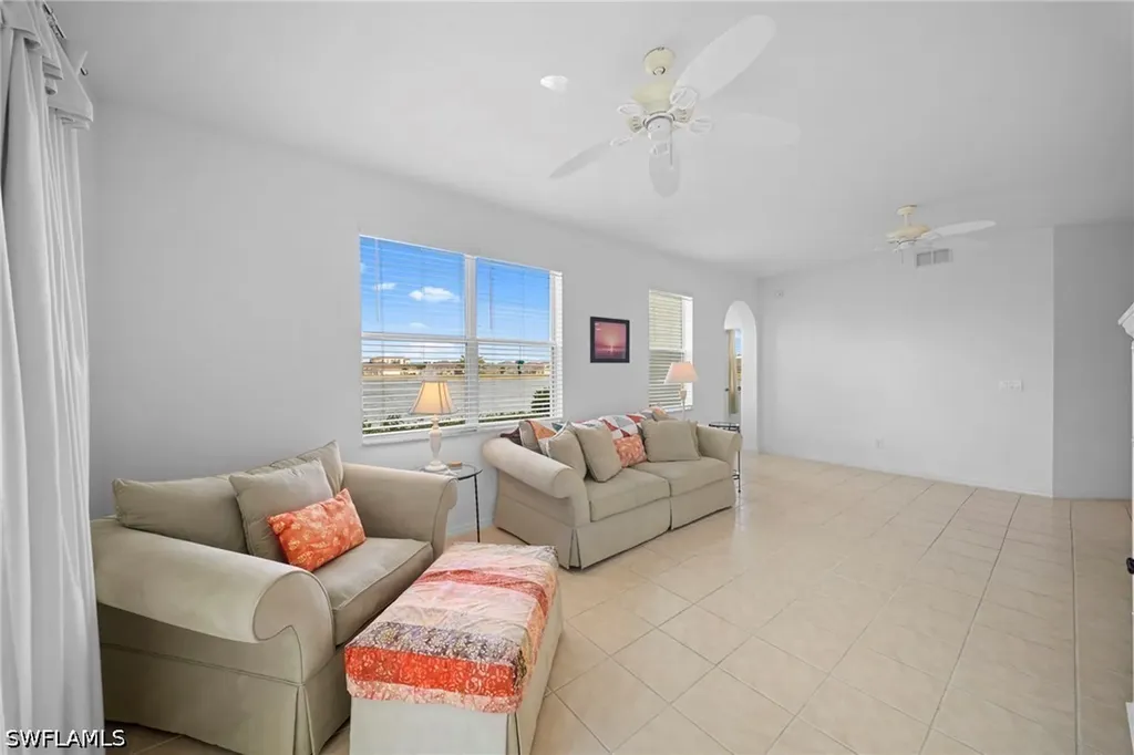 4206 Liron Avenue Fort Myers FL 33916