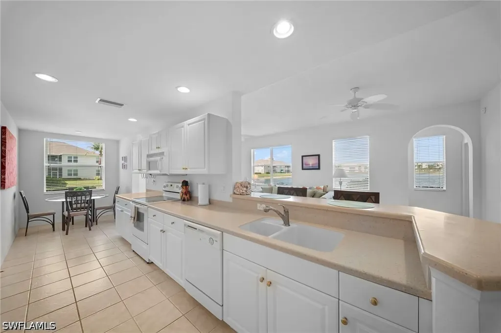 4206 Liron Avenue Fort Myers FL 33916
