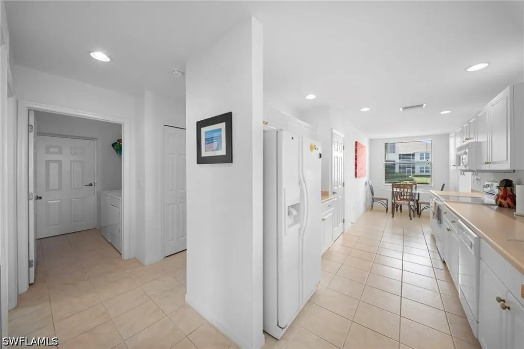 4206 Liron Avenue Fort Myers FL 33916