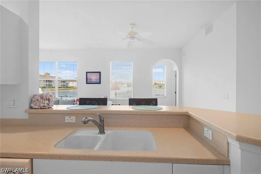 4206 Liron Avenue Fort Myers FL 33916