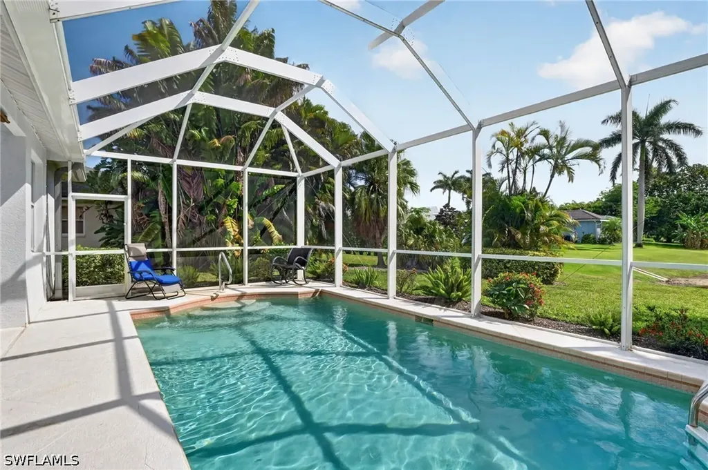 912 Briarwood Boulevard Naples FL 34104
