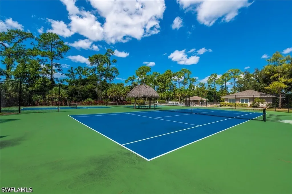 912 Briarwood Boulevard Naples FL 34104
