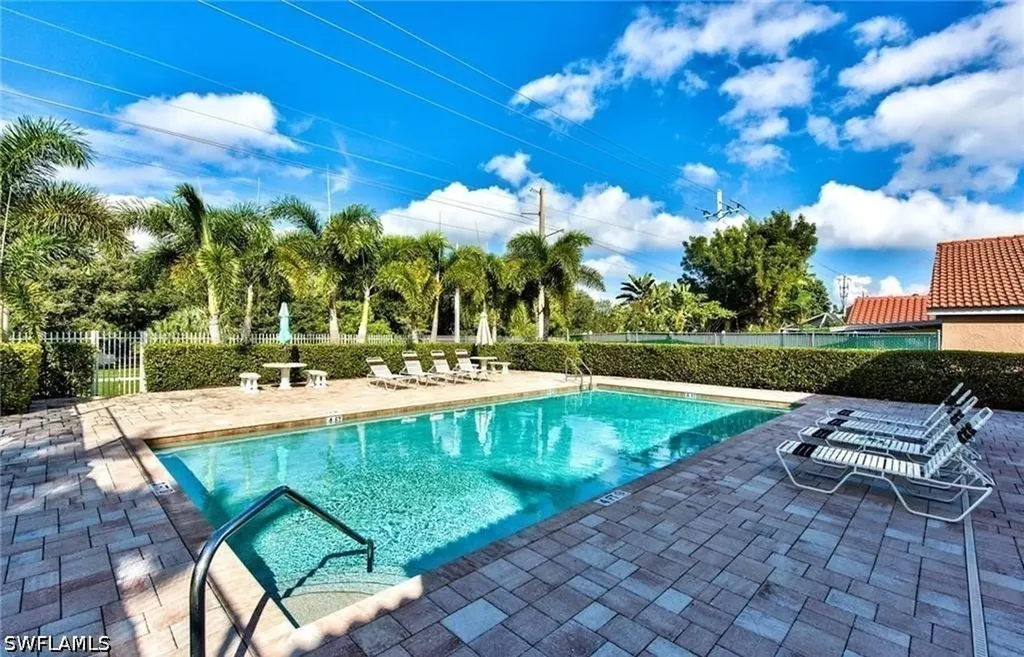 1040 Moon Lake Drive Naples FL 34104