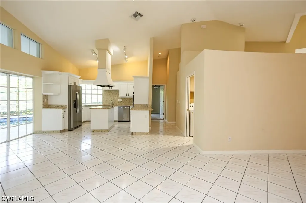 1040 Moon Lake Drive Naples FL 34104
