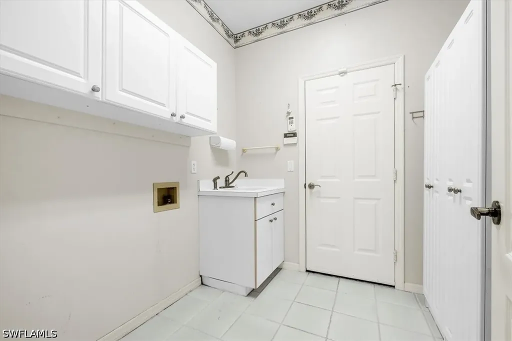 8145 Breton Circle Fort Myers FL 33912