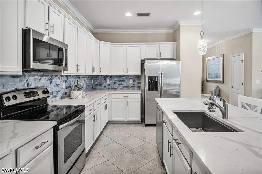 21188 Bella Terra Boulevard Estero FL 33928
