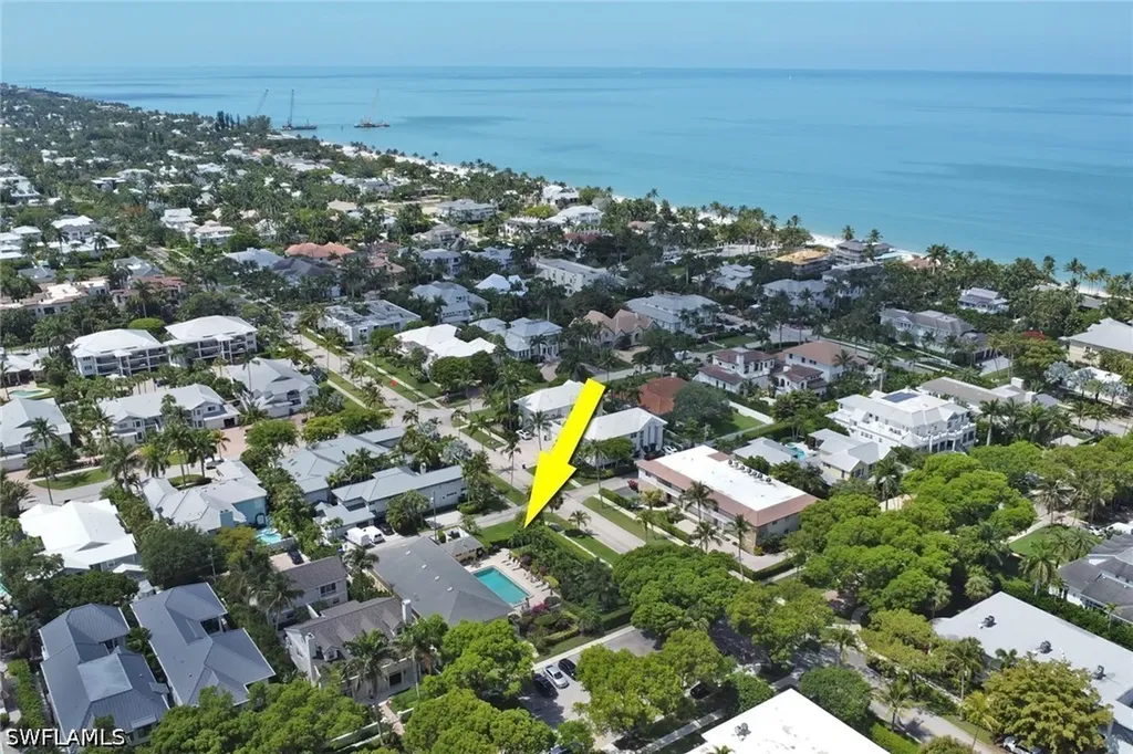 230 3rd Avenue S Naples FL 34102