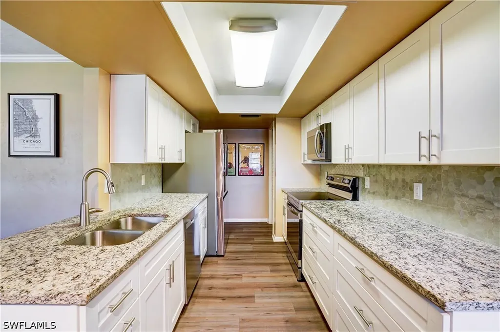 4818 Tahiti Lane Naples FL 34112
