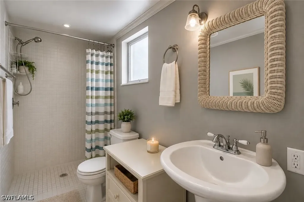 4818 Tahiti Lane Naples FL 34112