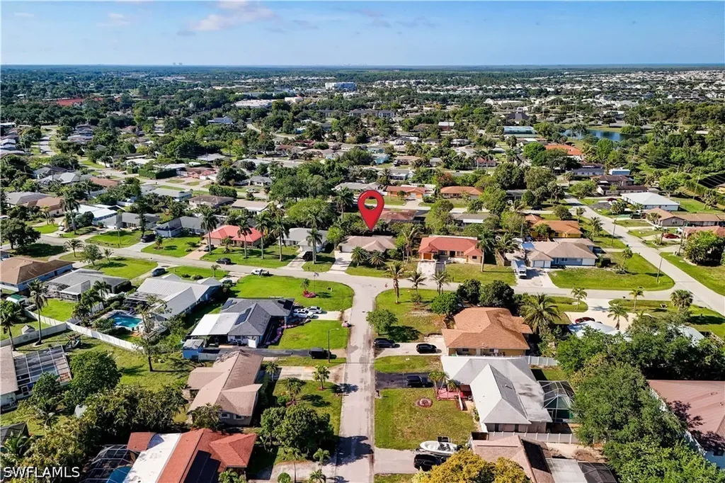 4818 Tahiti Lane Naples FL 34112