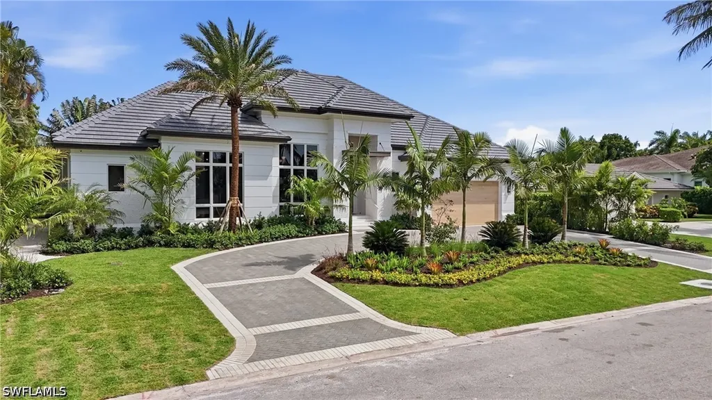 Naples FL, 744 Willowhead Drive