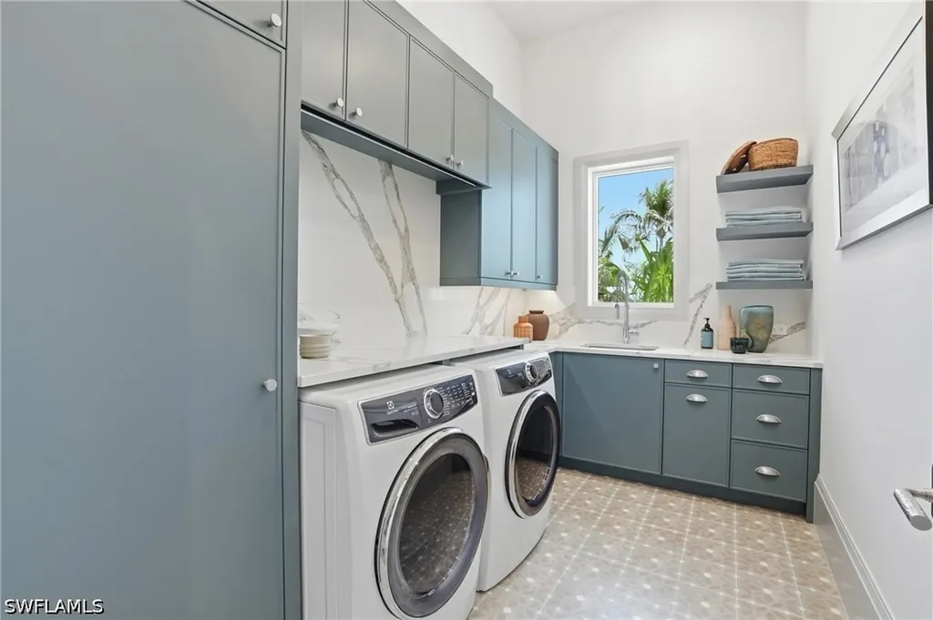 744 Willowhead Drive Naples FL 34103