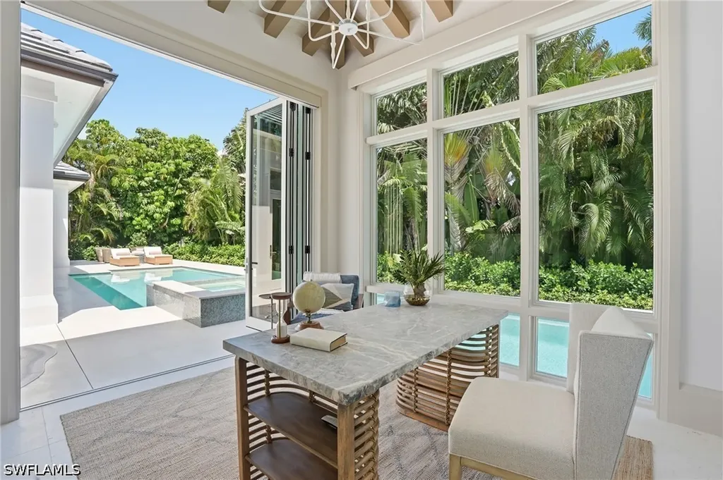744 Willowhead Drive Naples FL 34103