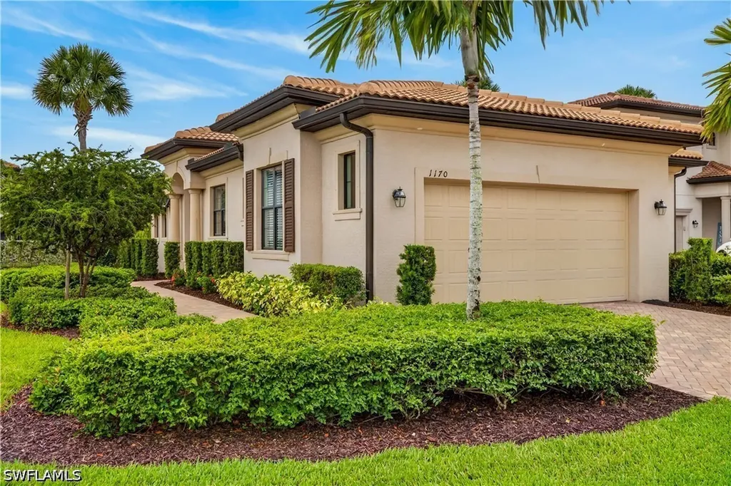 1170 Genovesa Court Naples FL 34113