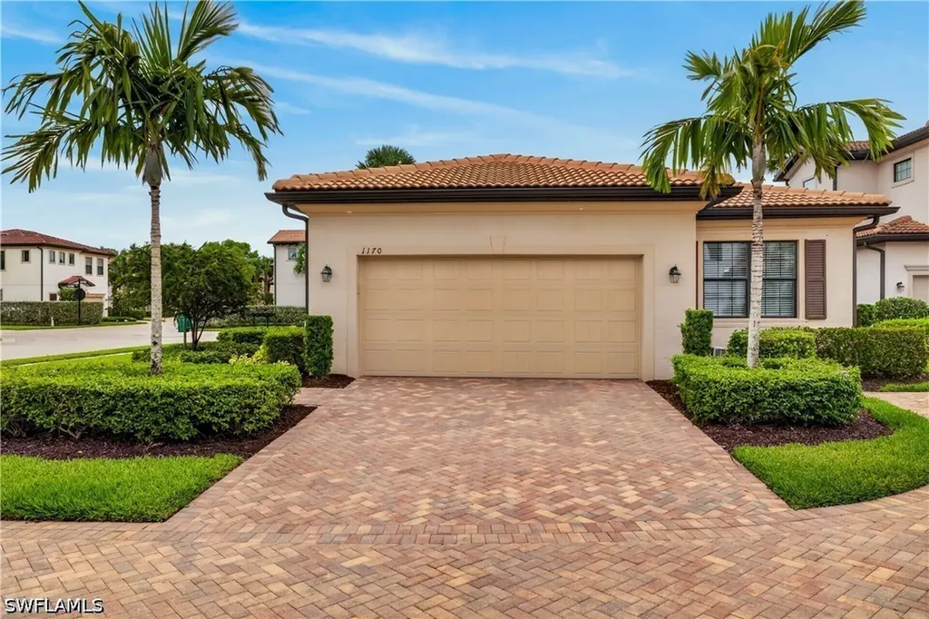 1170 Genovesa Court Naples FL 34113