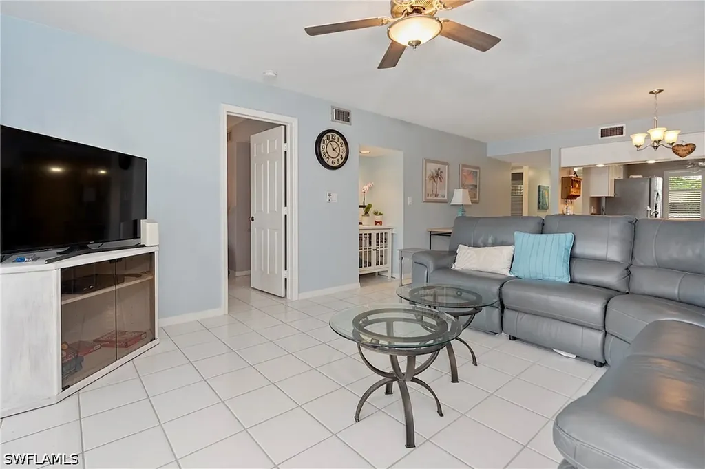 400 Fox Haven Drive Naples FL 34104