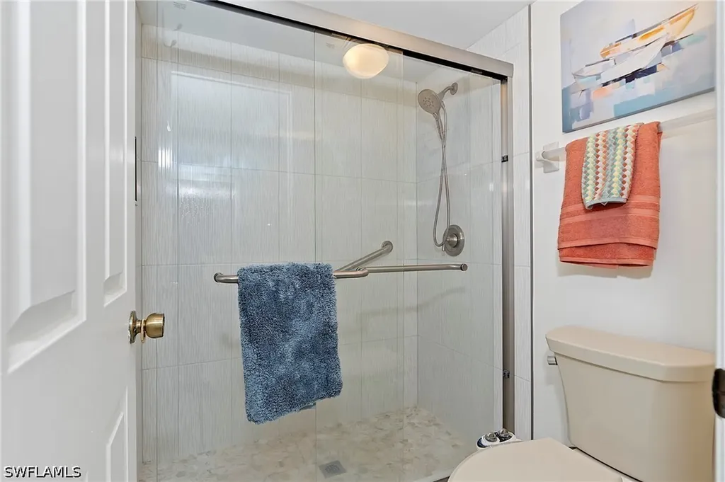 400 Fox Haven Drive Naples FL 34104