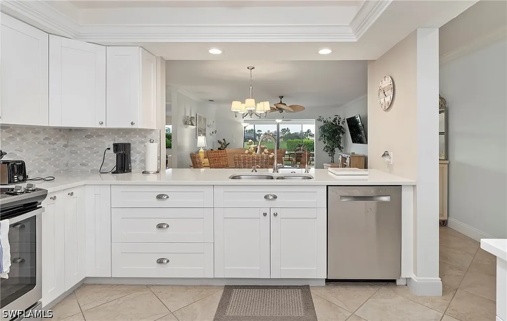 5250 Fox Hollow Drive Naples FL 34104