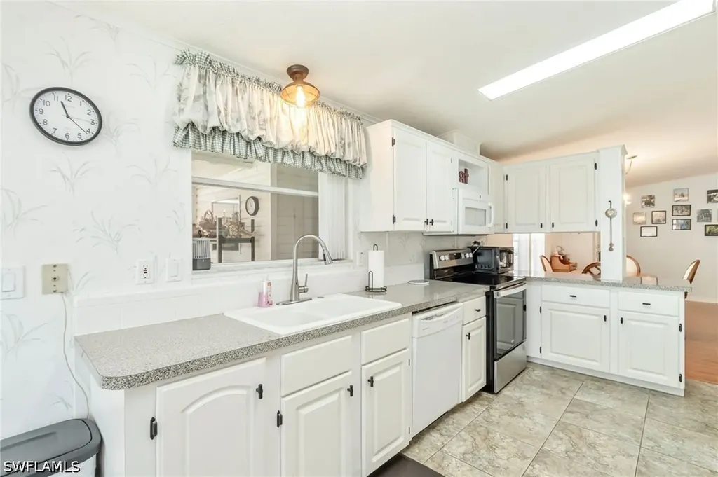 9749 Sugarberry Way Fort Myers FL 33905