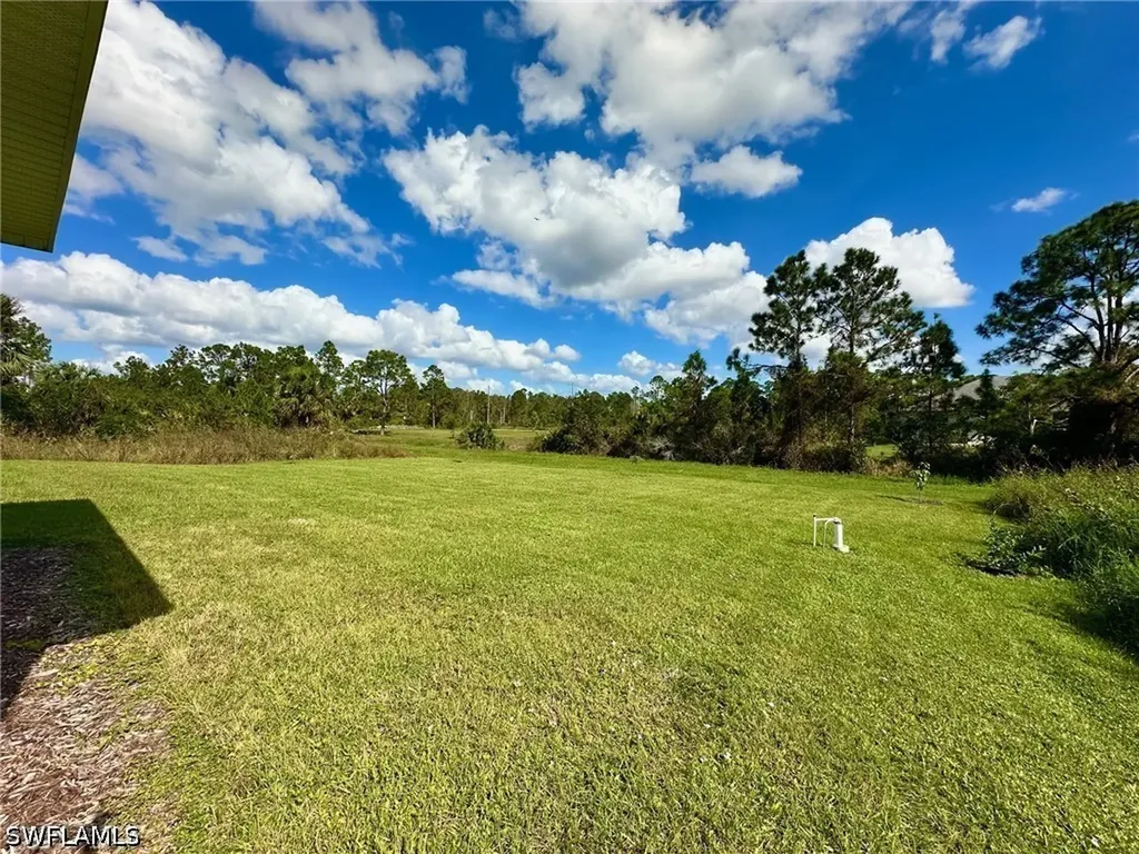 933 Oxford Avenue S Lehigh Acres FL 33974