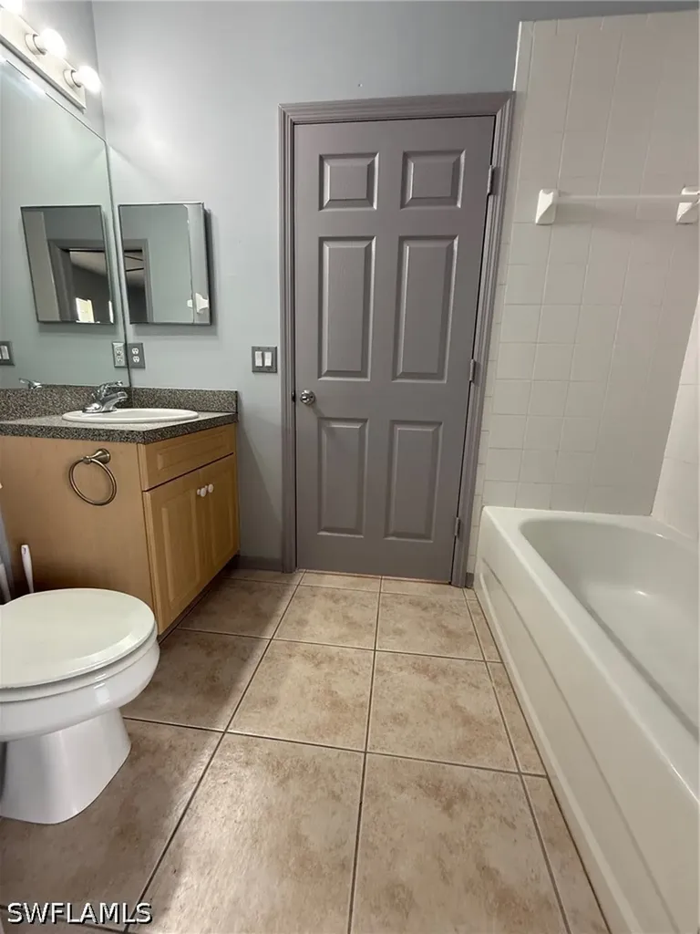 9088 Frank Road Fort Myers FL 33967