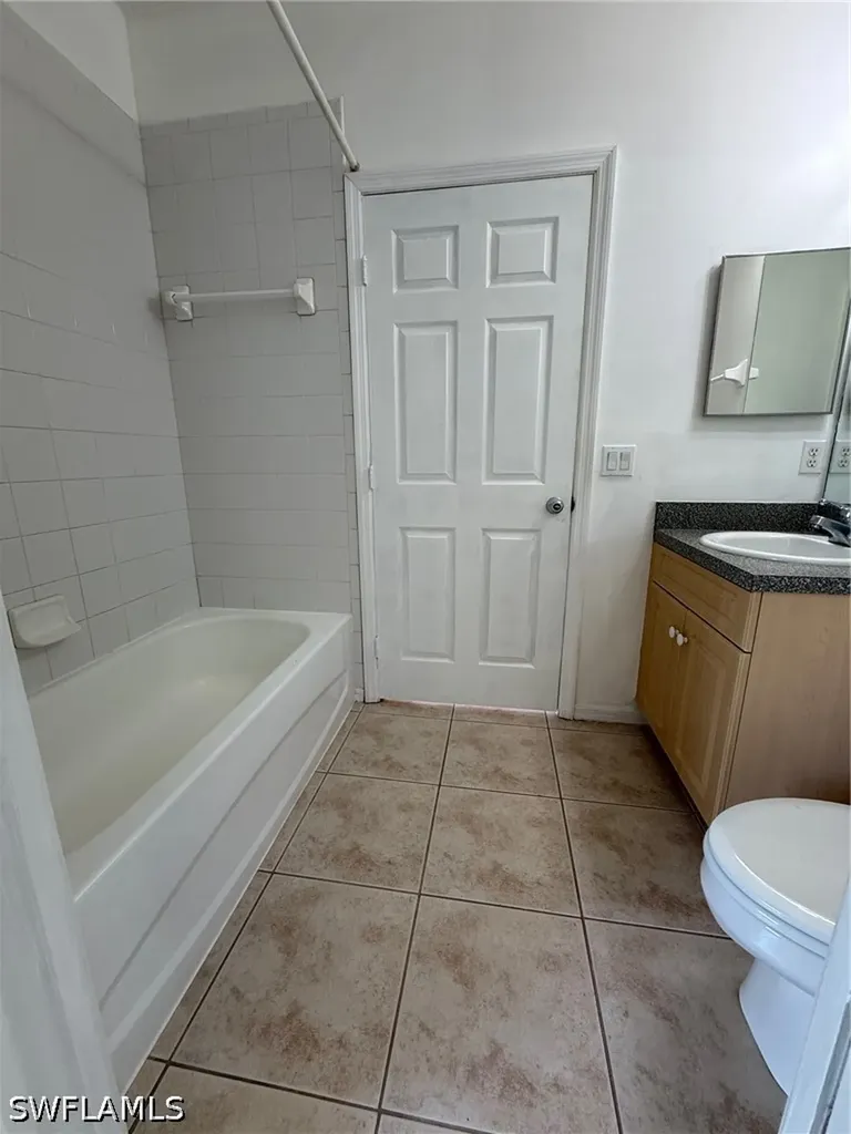 9088 Frank Road Fort Myers FL 33967