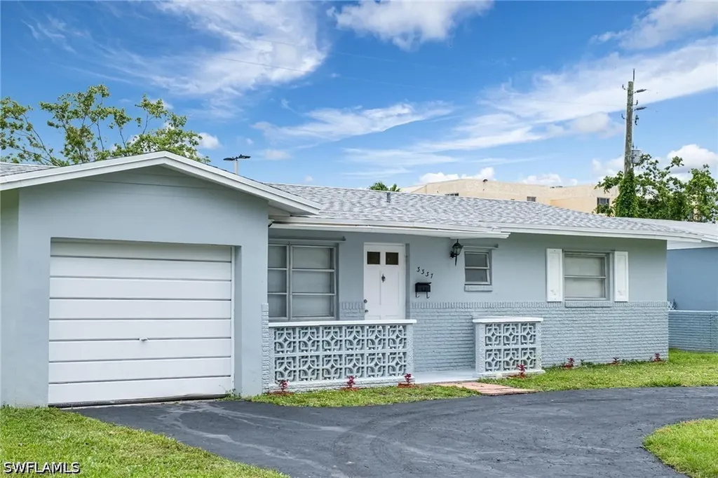 3337 NW 23rd Court Lauderdale Lakes FL 33311