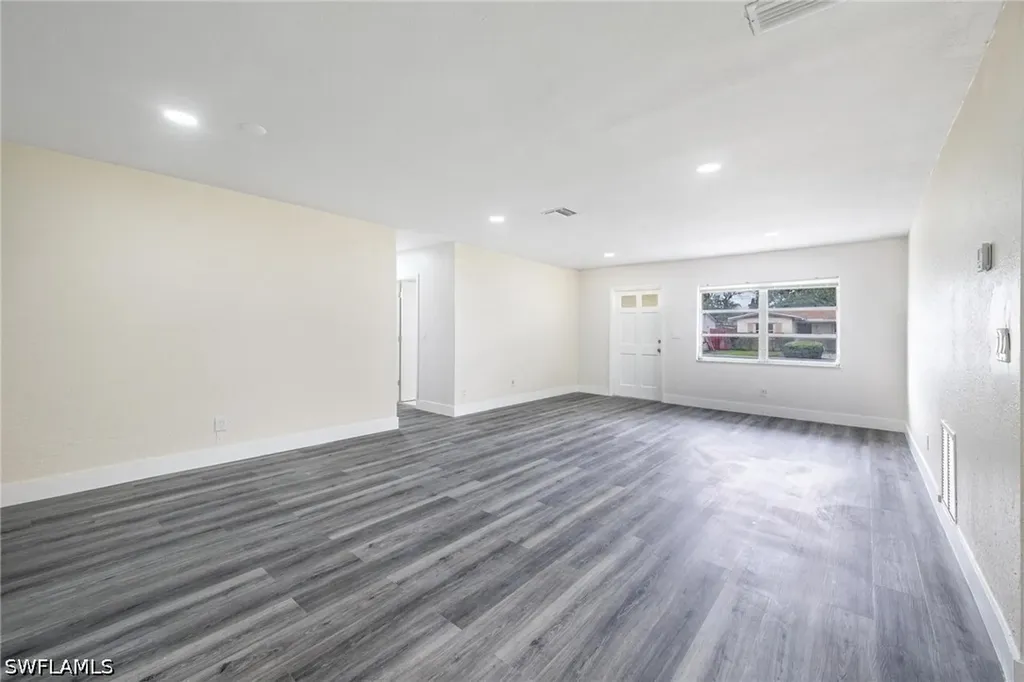 3337 NW 23rd Court Lauderdale Lakes FL 33311