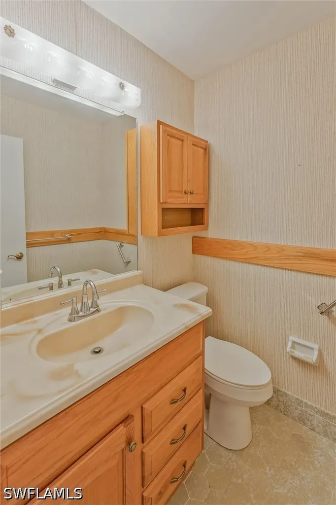 7008 Cedarhurst Drive Fort Myers FL 33919