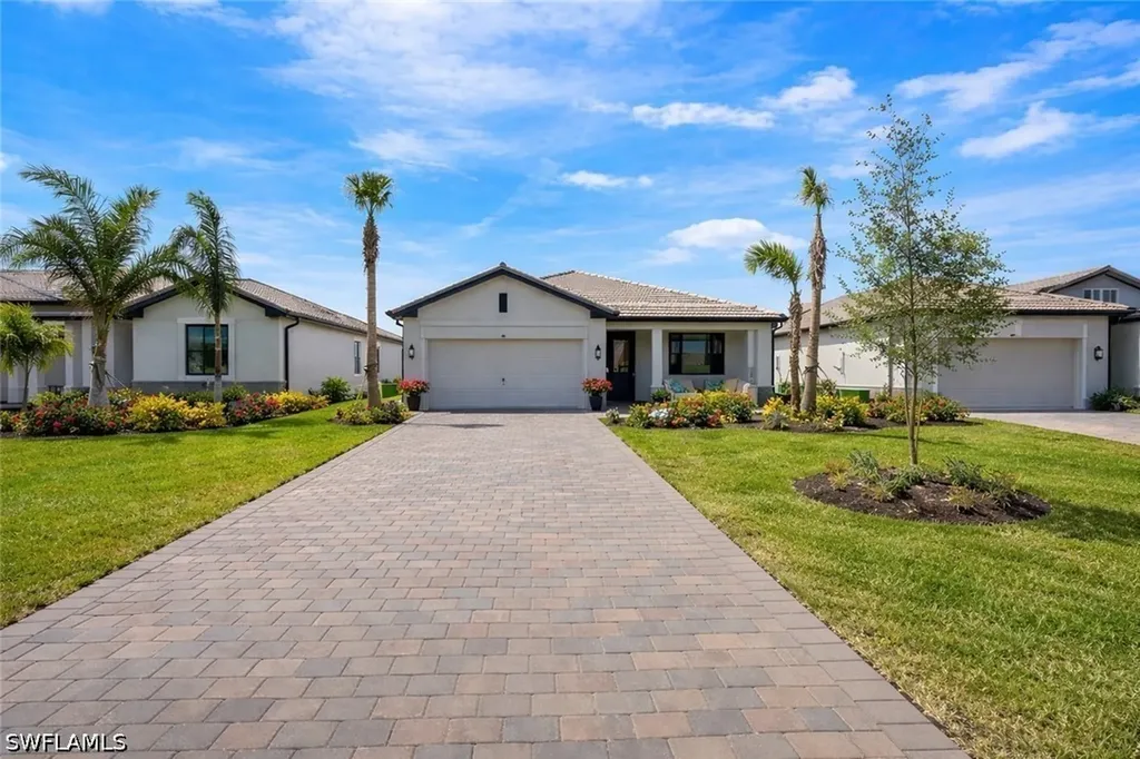 19394 Hinkley Drive Estero FL 33928