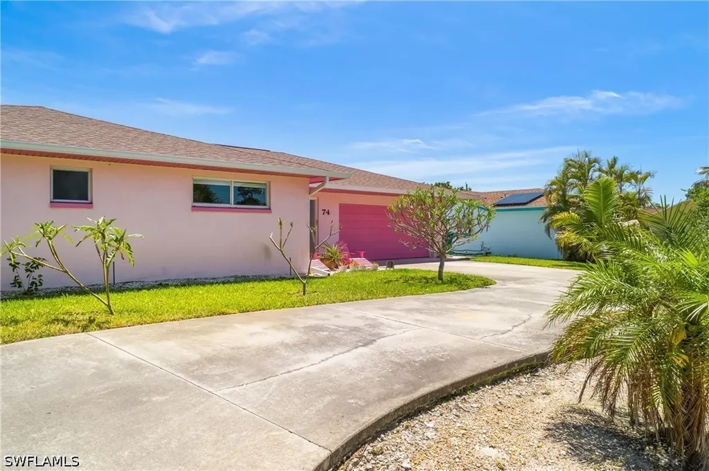 74 8th Street Bonita Springs FL 34134
